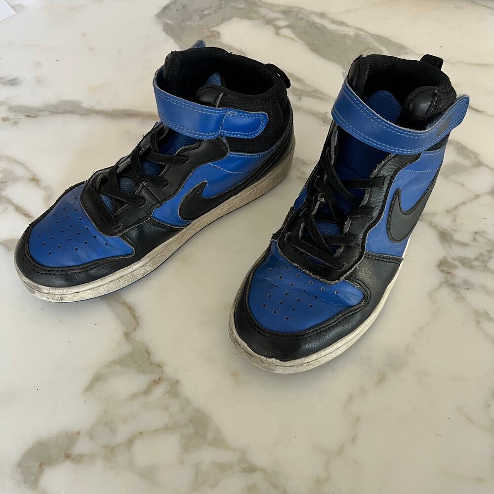 High top strap Nike court Borough sneakers